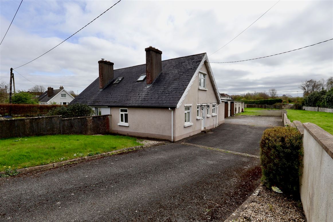 14 Cloghanboy, Ballymahon Road, Athlone, Co. Westmeath