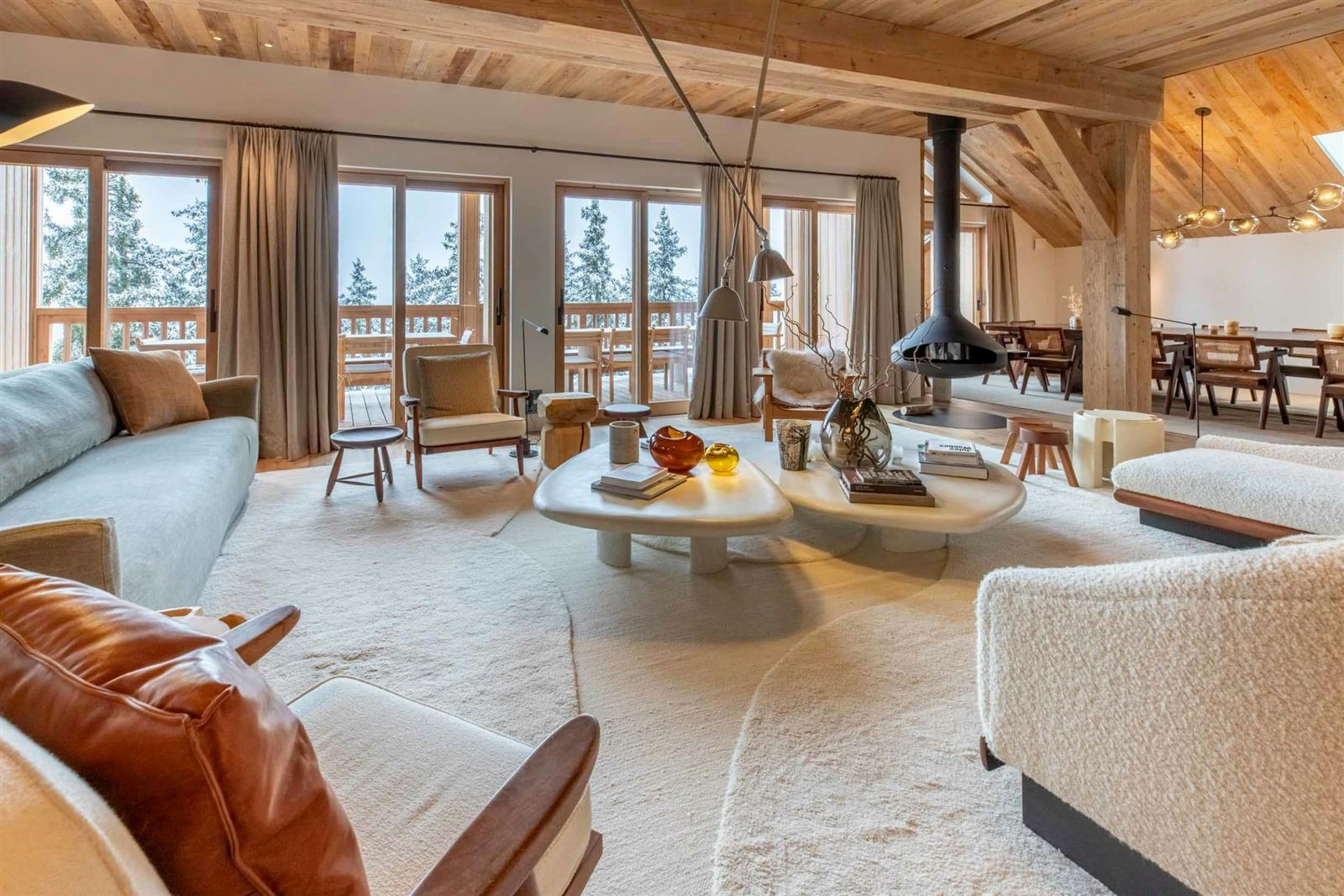 Photo 1 of 10 — Moment in Meribel,Les Allues,Auvergne-Rhône-Alpes,France