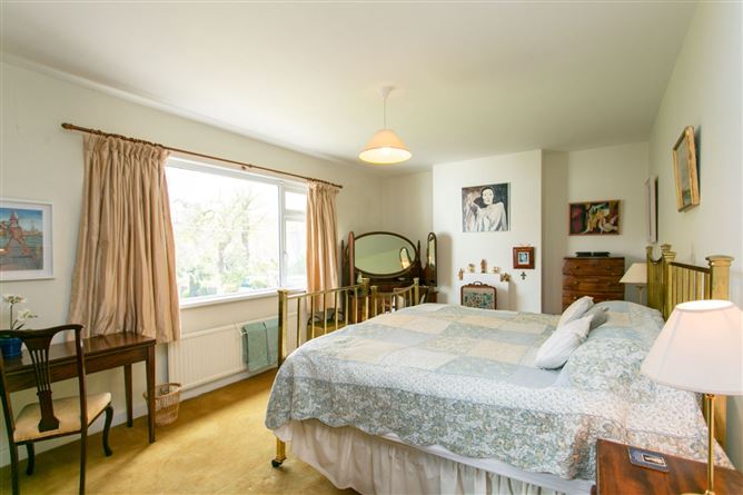 2 The Rise, Mount Merrion, Co. Dublin