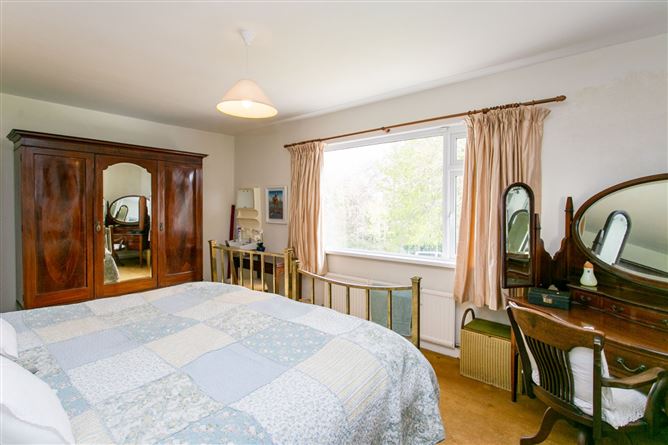 2 The Rise, Mount Merrion, Co. Dublin