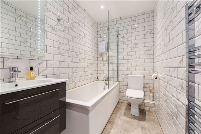 28 Windsor Court, Blackrock, Co. Dublin