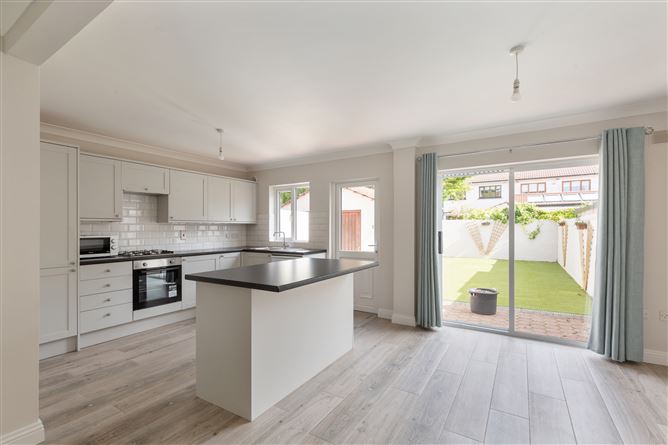 180 Holywell, Goatstown,   Dublin 14