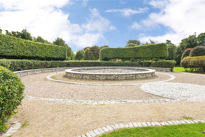 27 Beech Lodge, Farmleigh Woods, Castleknock, Dublin 15, D15 XW88