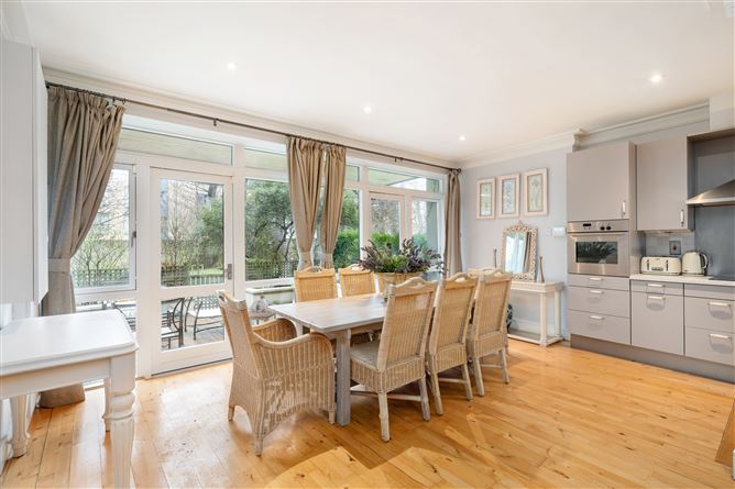 9 Swift Hall, Carrickmines Wood, Brennanstown Road, Carrickmines, Dublin 18