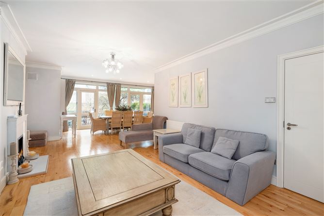 9 Swift Hall, Carrickmines Wood, Brennanstown Road, Carrickmines, Dublin 18