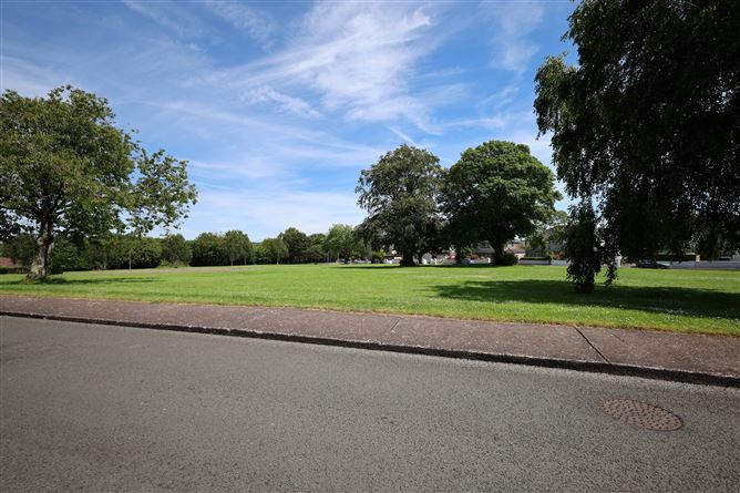 24 Summerstown Grove, Glasheen, Cork