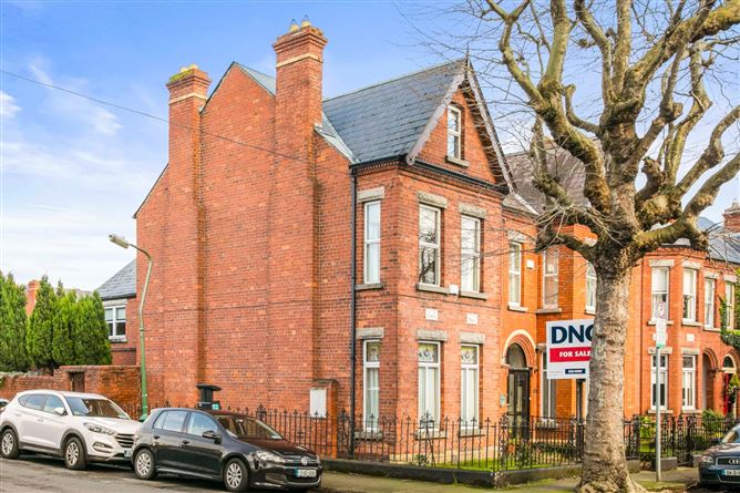 73 Lindsay Road, Glasnevin, Dublin 9.