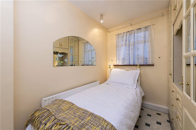 11 Clonard Court, Balbriggan, Co. Dublin.