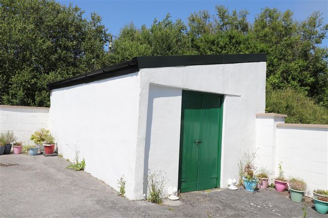La Calle House, Ballinsheen Beg, Lisdoonvarna, Co. Clare