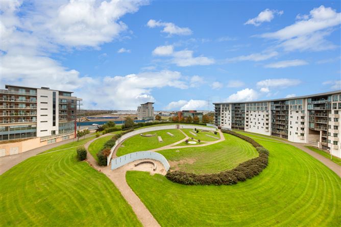 172 The Crescent Building, Park West, Dublin 12