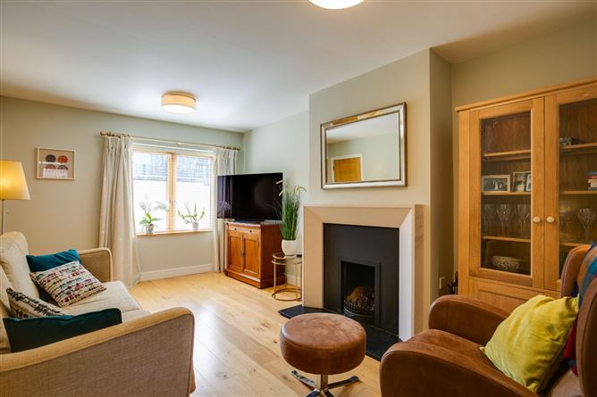 4 Brehon Court, Harold's Grange Road, Rathfarnham, Dublin 16