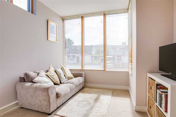 4 Brehon Court, Harold's Grange Road, Rathfarnham, Dublin 16