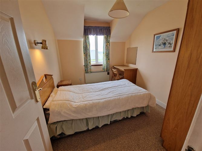 35 Atlantic View, Kilkee, Co. Clare