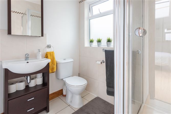 43 Ailesbury Grove , Dundrum, Dublin 14
