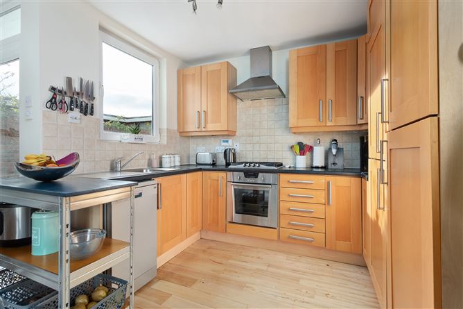 43 Ailesbury Grove , Dundrum, Dublin 14
