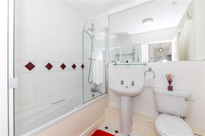 Apartment 33 Carnegie Court, Dublin North, Dublin