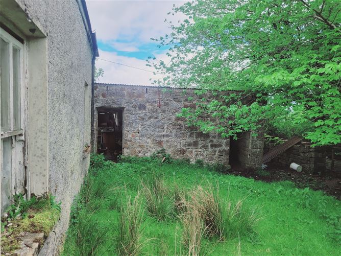 Ardmoneen, Glenfarne, Leitrim