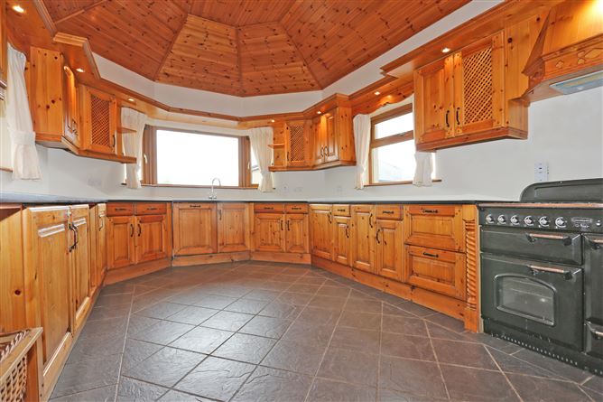 Hayfield House, Clontra East, Ardnacrusha, Co. Clare, Ardnacrusha, Clare