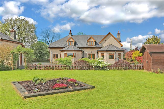 Hayfield House, Clontra East, Ardnacrusha, Co. Clare, Ardnacrusha, Clare