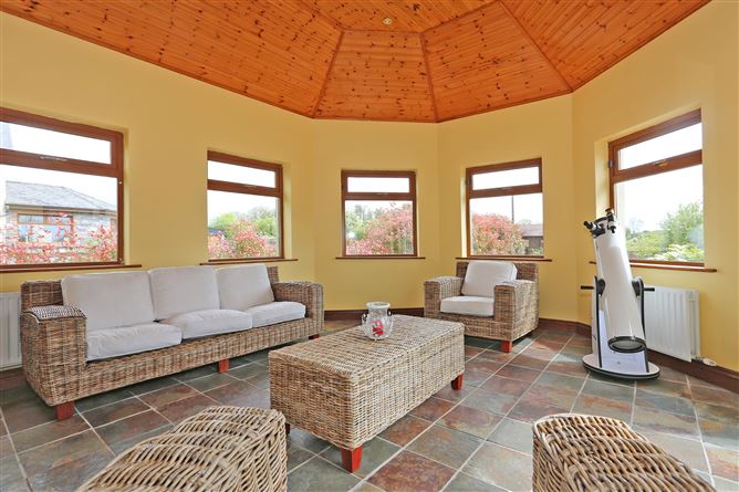 Hayfield House, Clontra East, Ardnacrusha, Co. Clare, Ardnacrusha, Clare