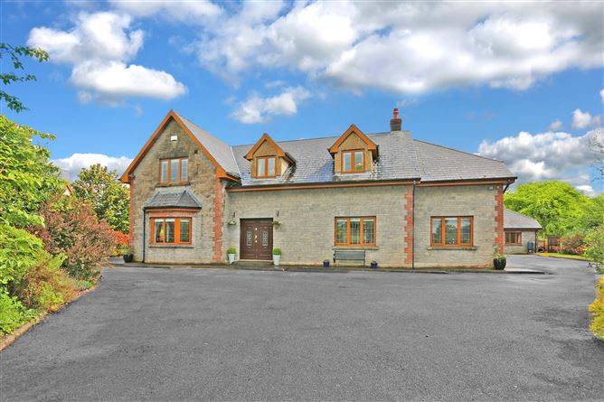 Hayfield House, Clontra East, Ardnacrusha, Co. Clare, Ardnacrusha, Clare