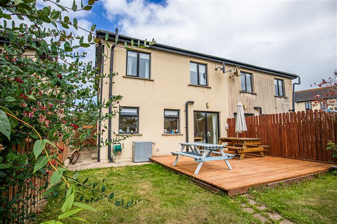 52 Chestnut Walk, Kilmuckridge, Gorey, Wexford