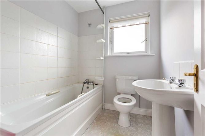 15 Elm Drive, Navan, Meath