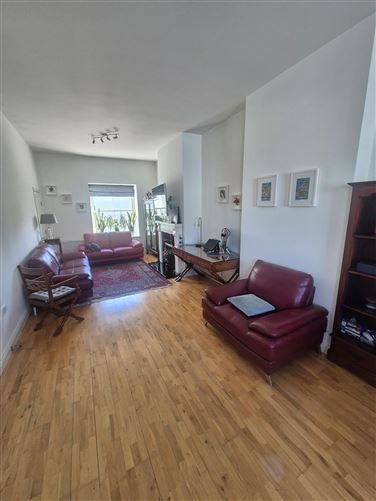 Townhouse 3 Hectors Mills Frances Street, Kilrush, Clare