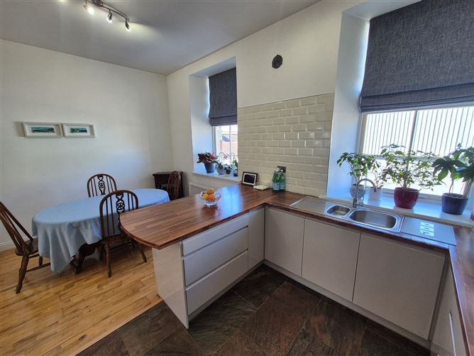 Photo 11 of 41 — Townhouse 3 Hectors Mills Frances Street, Kilrush, Clare