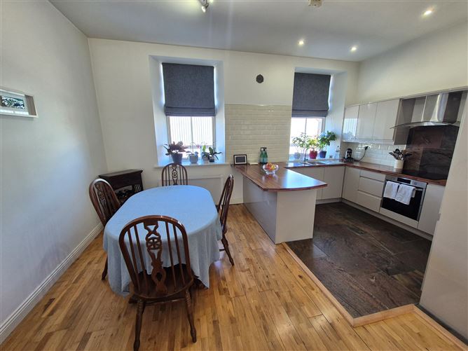 Photo 12 of 41 — Townhouse 3 Hectors Mills Frances Street, Kilrush, Clare