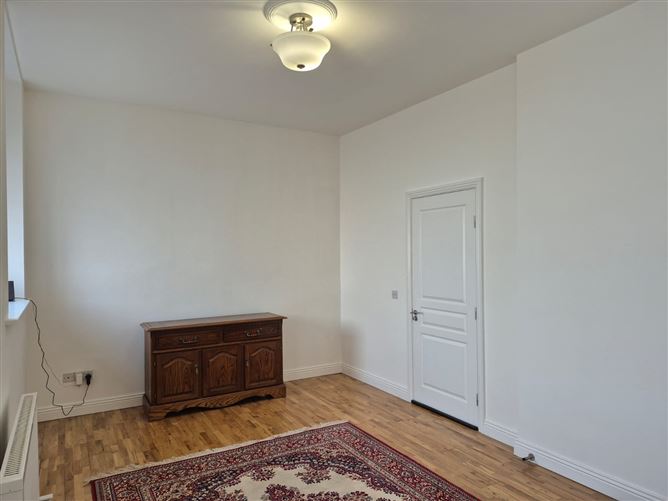 Photo 35 of 41 — Townhouse 3 Hectors Mills Frances Street, Kilrush, Clare