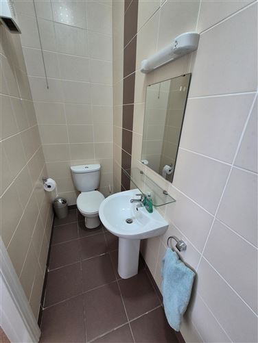 Photo 27 of 41 — Townhouse 3 Hectors Mills Frances Street, Kilrush, Clare