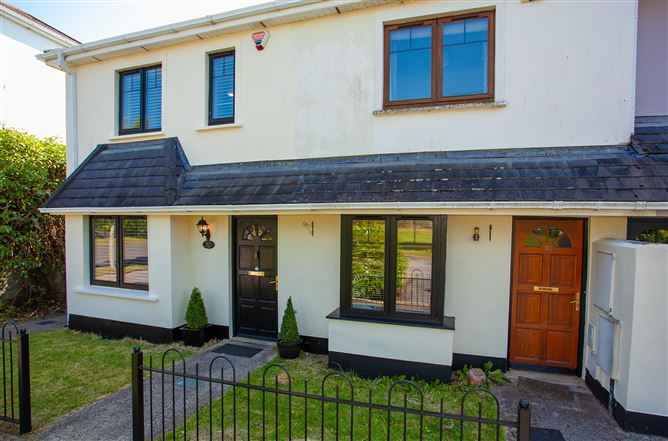 Photo 33 of 34 — 32 Straffan Grove, Straffan Wood, Maynooth, Co. Kildare, Maynooth, Kildare