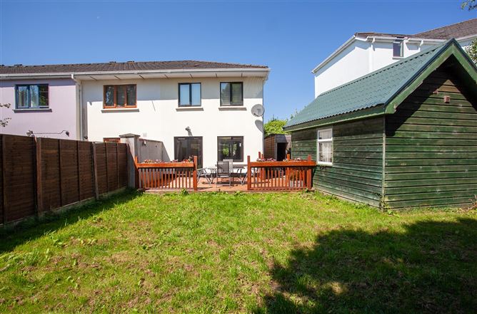 Photo 29 of 34 — 32 Straffan Grove, Straffan Wood, Maynooth, Co. Kildare, Maynooth, Kildare
