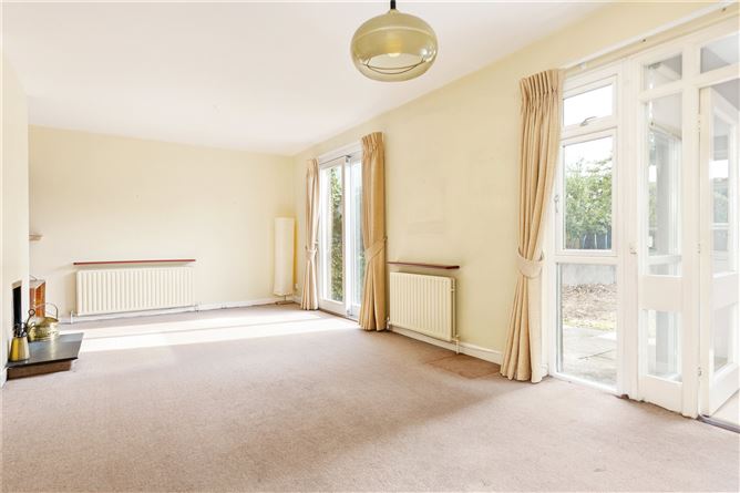 26 Castle Park, Monkstown, Co. Dublin
