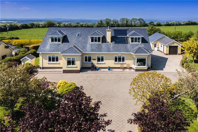 Clusin, Carnes Road, Bellewstown, Co. Meath