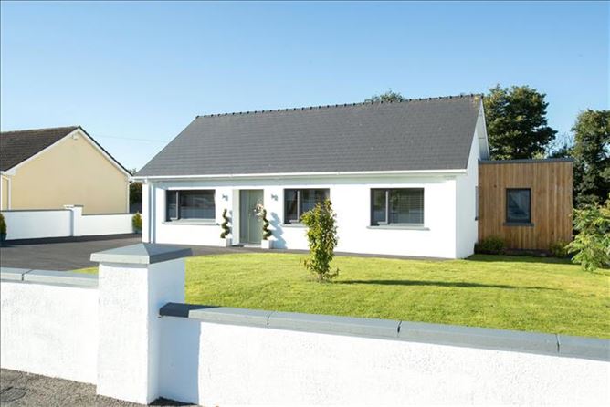 Main image for 6 Murtaghs Estate, Collinstown, Westmeath