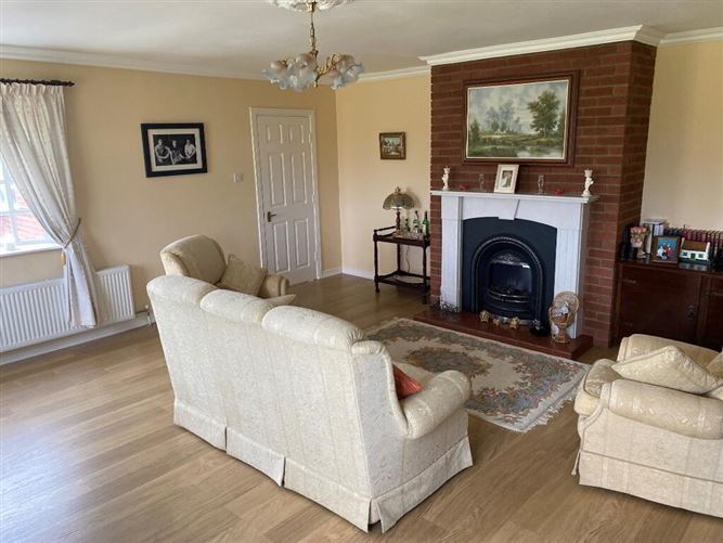 Lislanly, Castleblayney, Monaghan REA Gunne Property (Carrickmacross