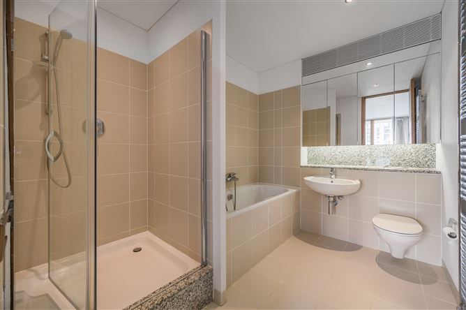 46 Saunders House Spencer Dock, IFSC, Dublin 1