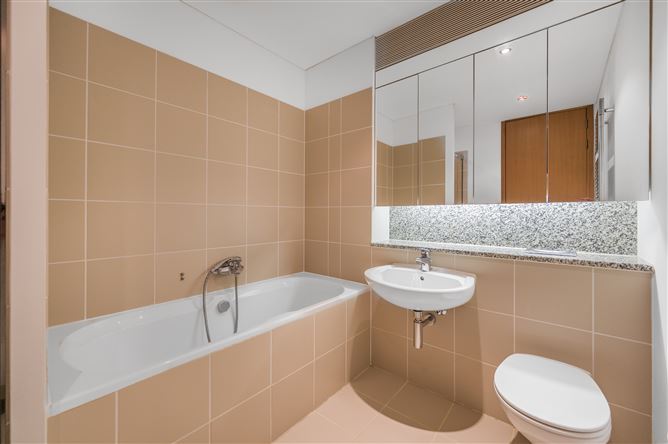 46 Saunders House Spencer Dock, IFSC, Dublin 1