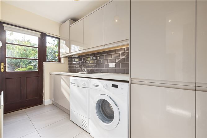 9 Foxrock Manor, Foxrock, Dublin 18