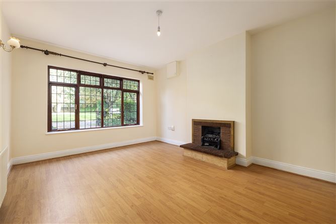 9 Foxrock Manor, Foxrock, Dublin 18