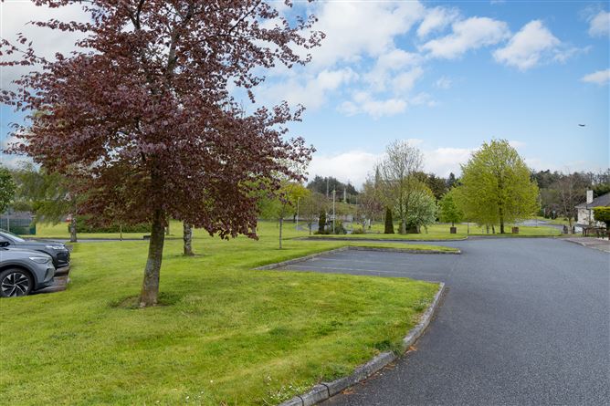11 Riverchapel Grove, Riverchapel, Co. Wexford