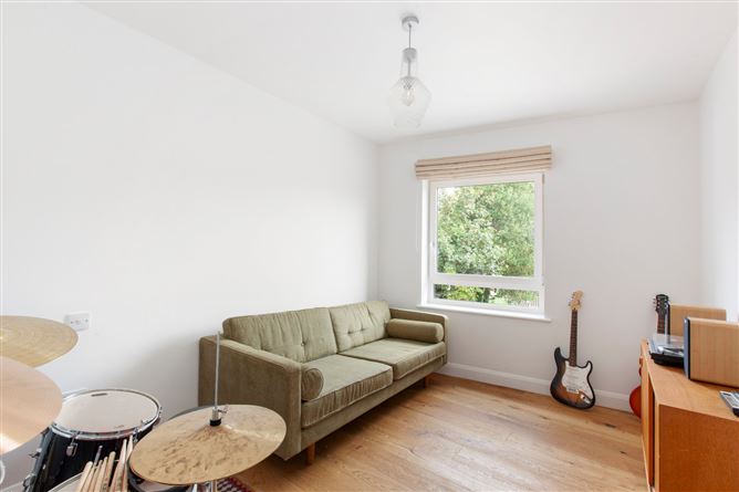 16 Fairview Terrace, Marino, Dublin 3