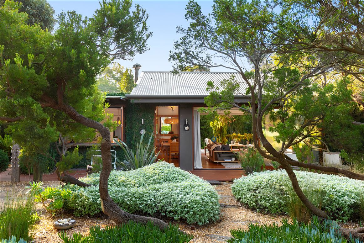 Shoreline Retreat,Balnarring Beach, Victoria, Australia