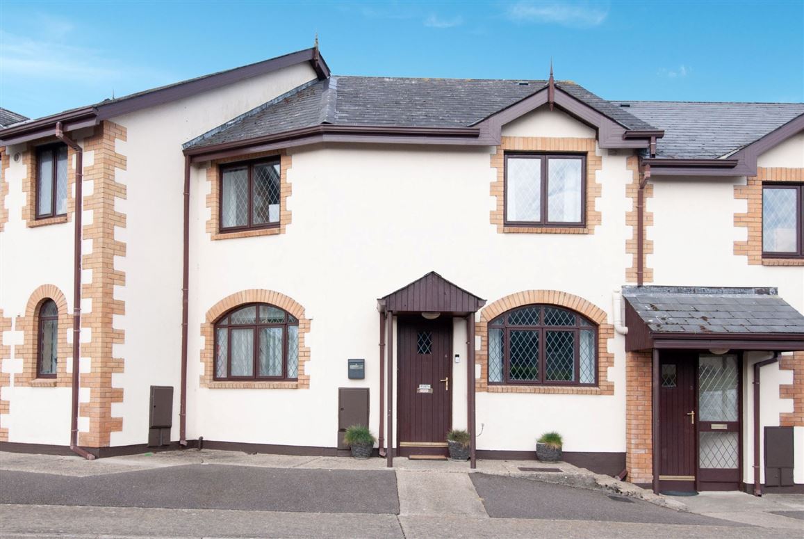 4 The Coach Houses, Forest Park, Courtown, Gorey, Co. Wexford