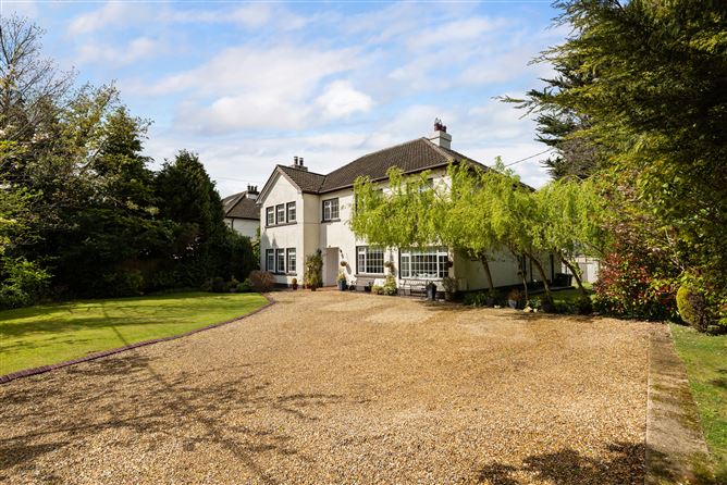 https://photos-a.propertyimages.ie/media/6/9/9/4922996/be9bfc00-c02e-4e8a-a6d6-63345056f42e_l.jpg
