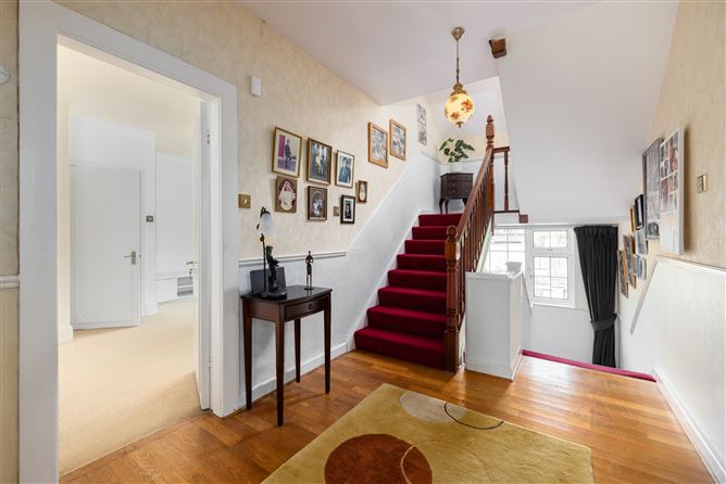 https://photos-a.propertyimages.ie/media/6/9/9/4922996/be9bfc00-c02e-4e8a-a6d6-63345056f42e_l.jpg