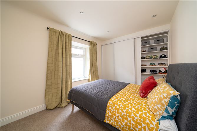 10 Bow Bridge , Kilmainham, Dublin 8