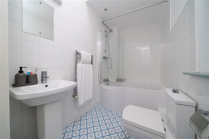 10 Bow Bridge , Kilmainham, Dublin 8